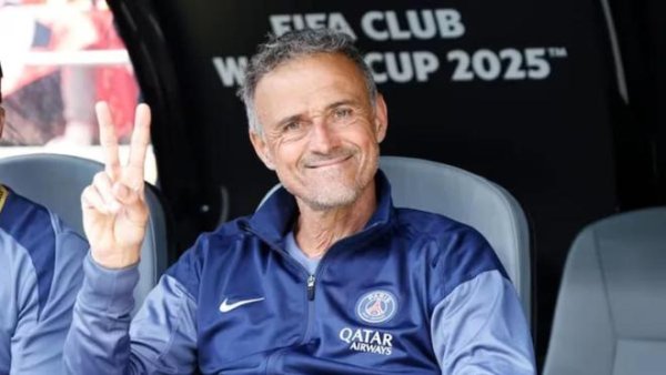 AS: Enrique cho đội Paris một 